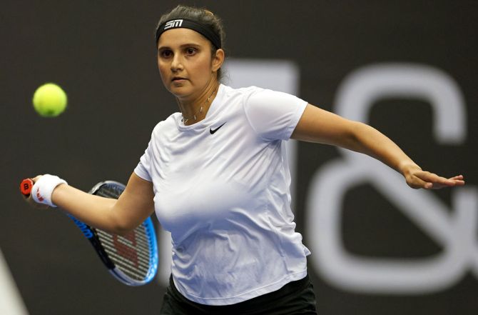 Indian Tennis star Sania Mirza pullls out of US Open due to injury