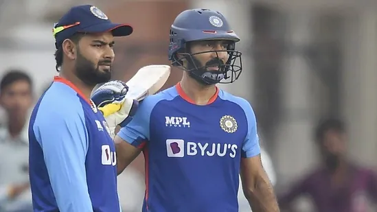 Dinesh Karthik or Rishabh Pant? Who will play tonight against Sri Lanka in Asia Cup