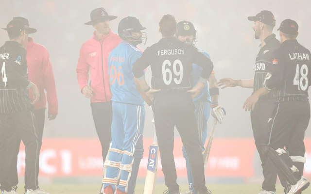 Fog halted play in Dharamsala (Source - Twitter)