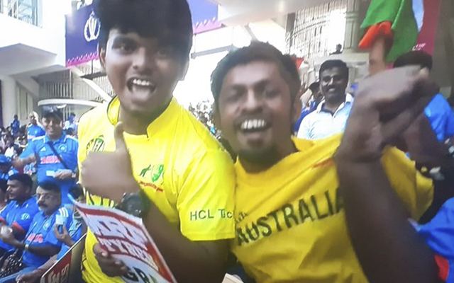 Indian spectators donning Australia jersey (Source - Twitter)