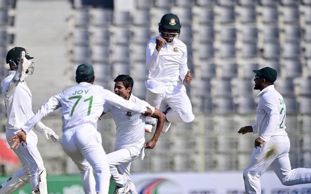 Bangladesh's cricketers celebrating (Source - Twitter)
